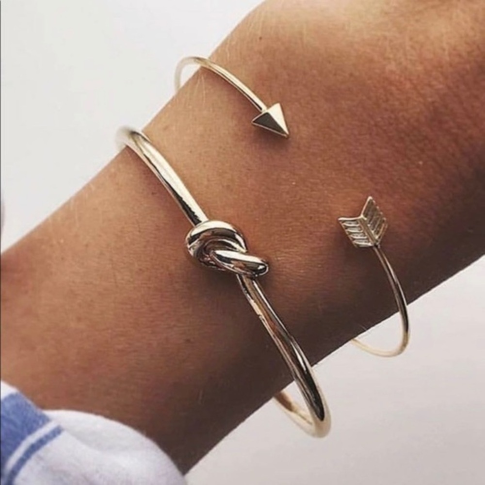 3/$30 💛 2pc Bangle Bracelet